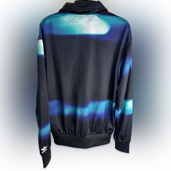 Adidas jacket - Picture 4 of 6